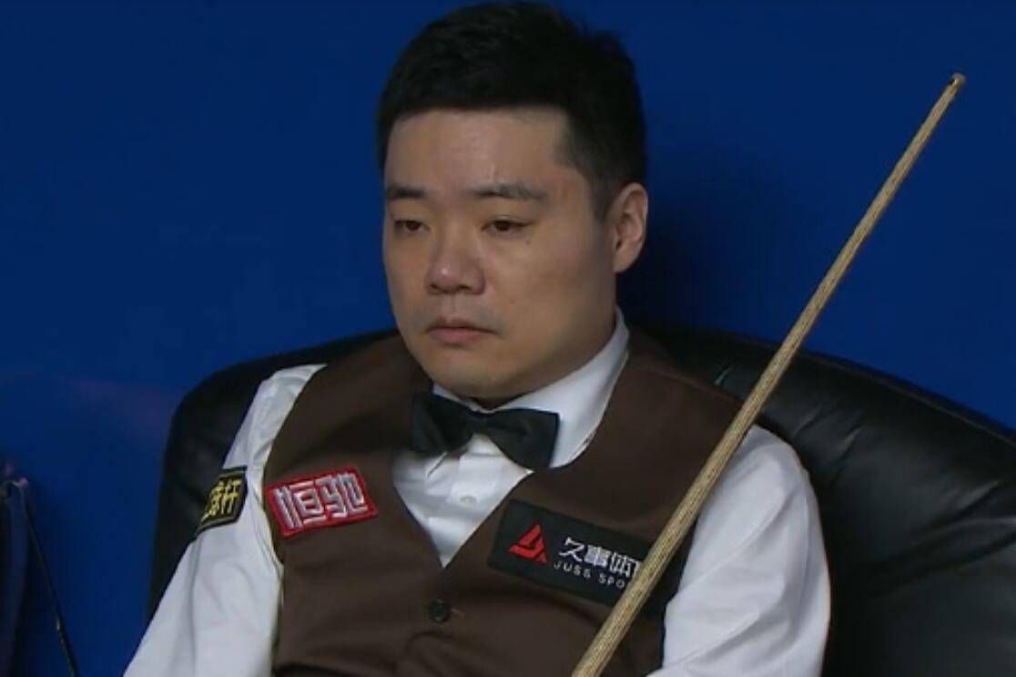 在教室伦流澡到高潮h强视频