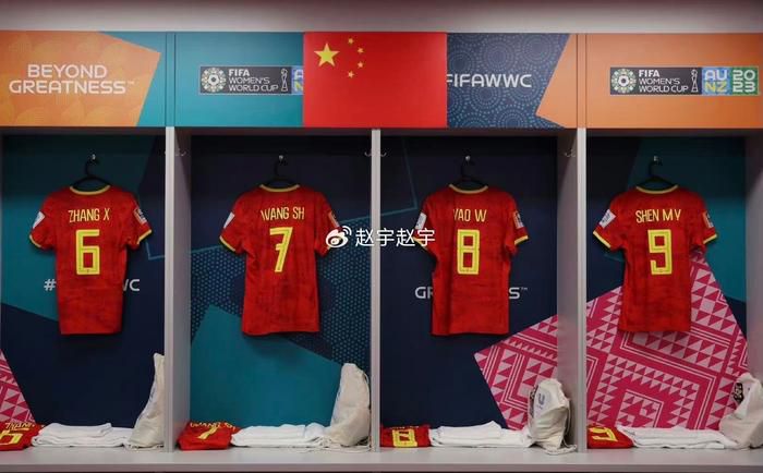伊人国产精品