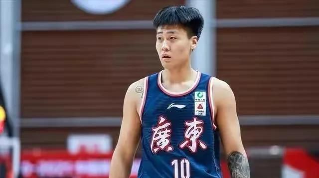 我和黑帮大佬第365天第4部在线观看