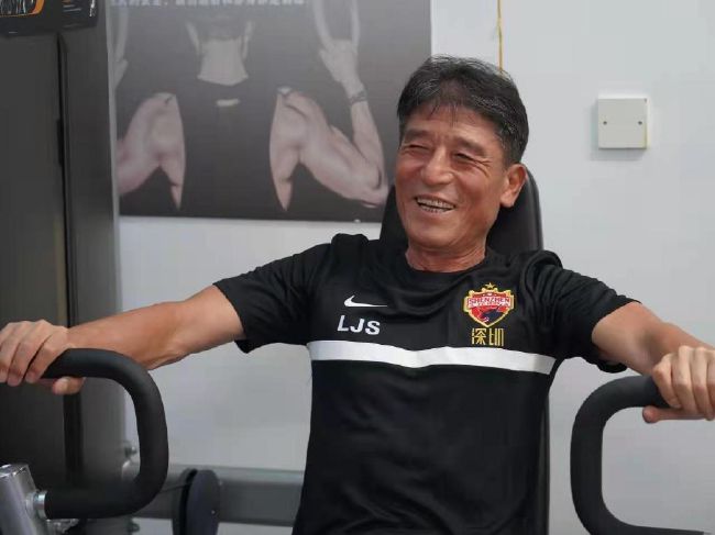 少妇久久精品一区二区夜夜嗨